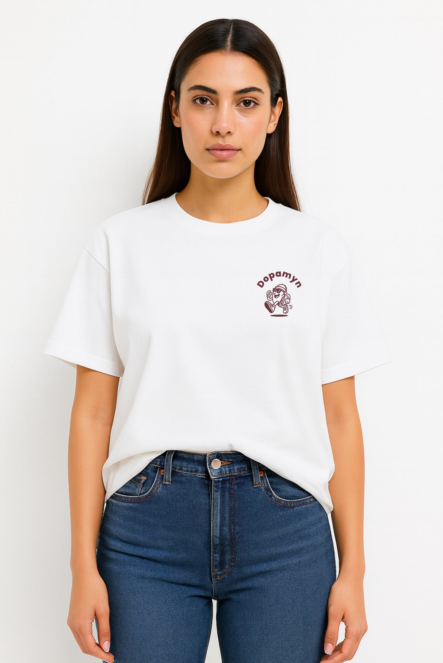 Playera oversize blanca unisex con estampado deportivo Work Life Running Athletics de DOPAMYN