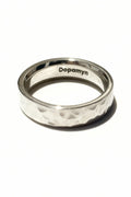 Anillo Magnum en plata esterlina con acabado artesanal. Joyería unisex de estilo minimalista DOPAMYN