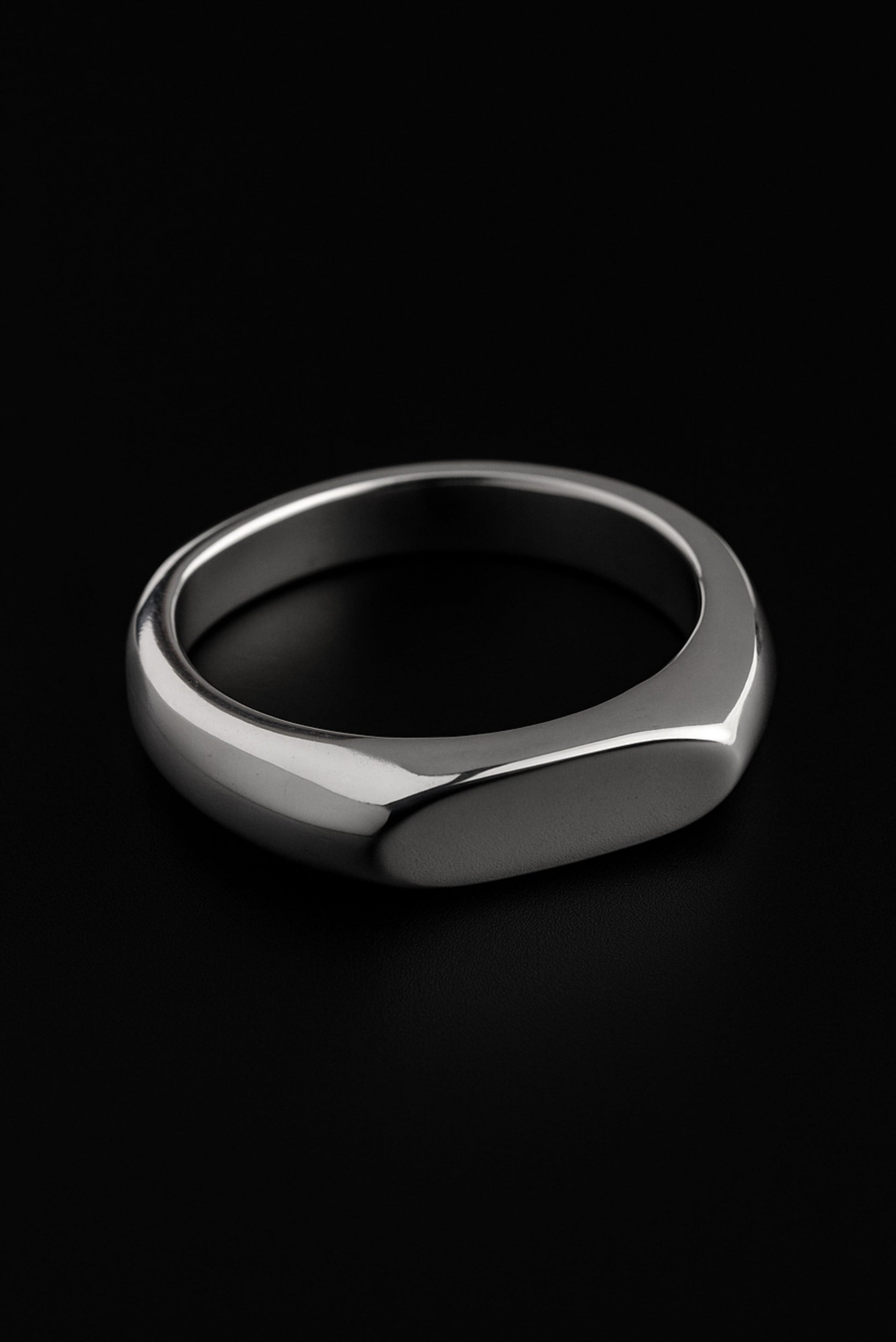 Anillo unisex Elemental de plata esterlina con diseño minimalista – DOPAMYN