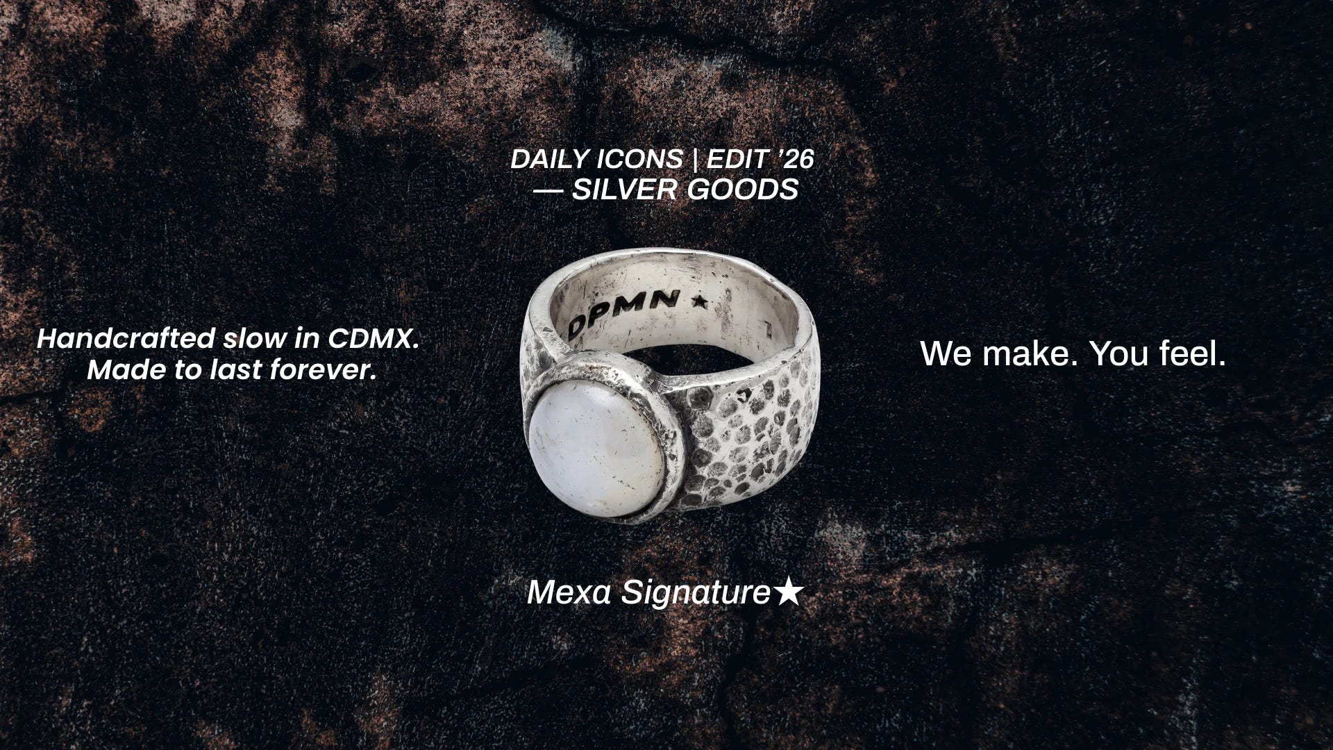 Anillo de plata .950 martillado con piedra blanca DPMN★, colección Daily Icons, hecho a mano en CDMX