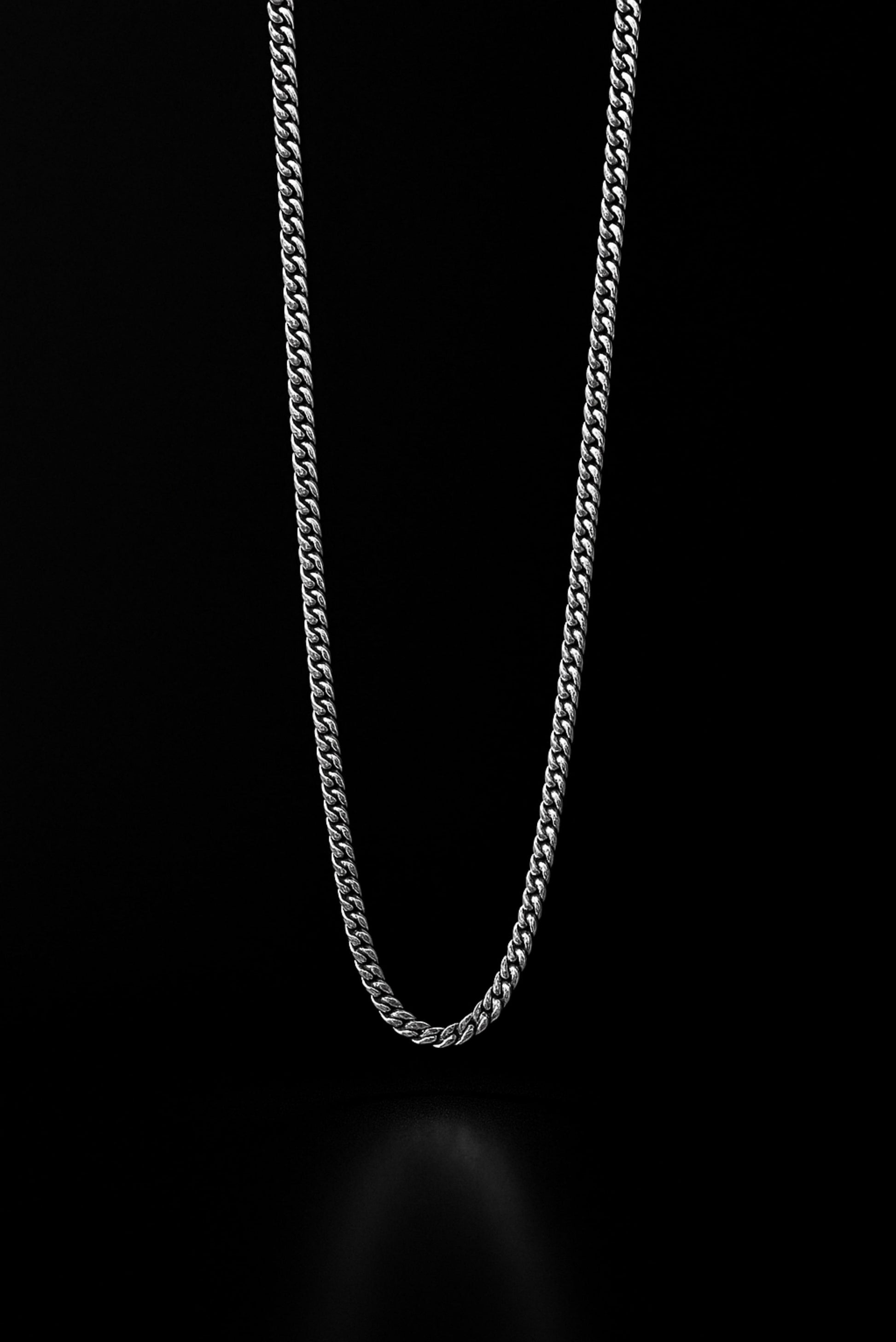 Cadena barbada unisex en plata esterlina, disponible en acabado pavonado o pulido – Dopamyn