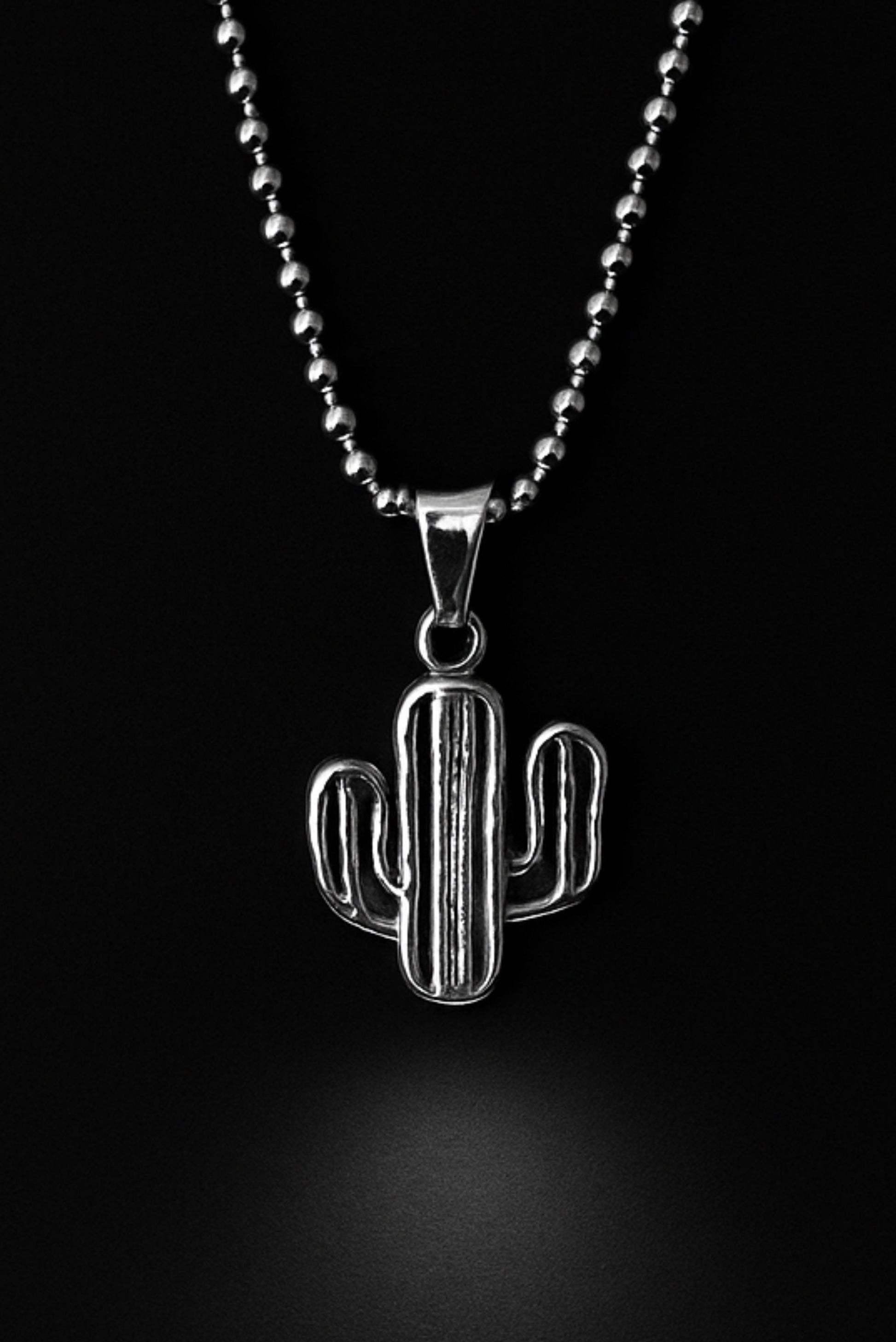 Collar cactus en plata esterlina para mujer u hombre, diseño artesanal y estilo minimalista – DOPAMYN